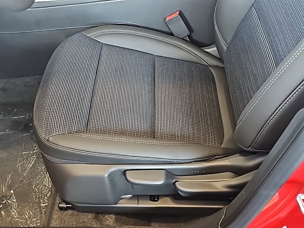 New 2026 Buick Envista Preferred w/ Convenience II Package image 10