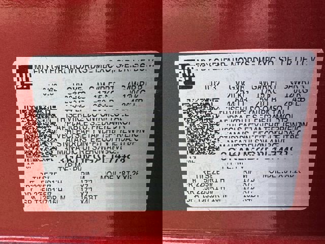 Used 2023 GMC Terrain SLE w/ Driver Convenience Package image 36