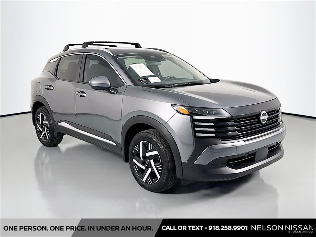 Certified 2025 Nissan Kicks SV w/ SV Premium Package image 3