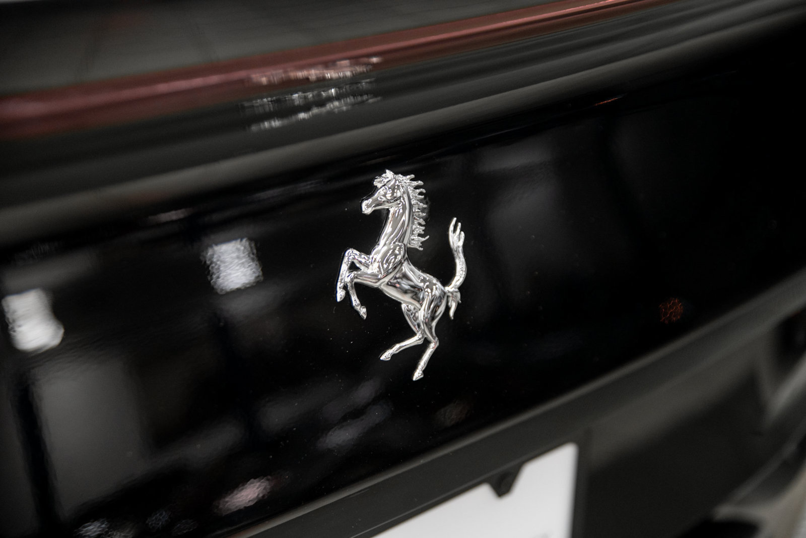 Used 2022 Ferrari 812 GTS RWD image 36