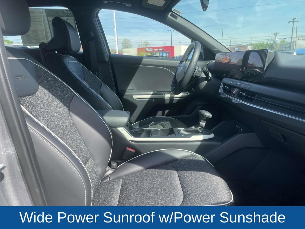 Used 2025 Kia K4 GT-Line w/ GT-Line Sunroof Package image 15