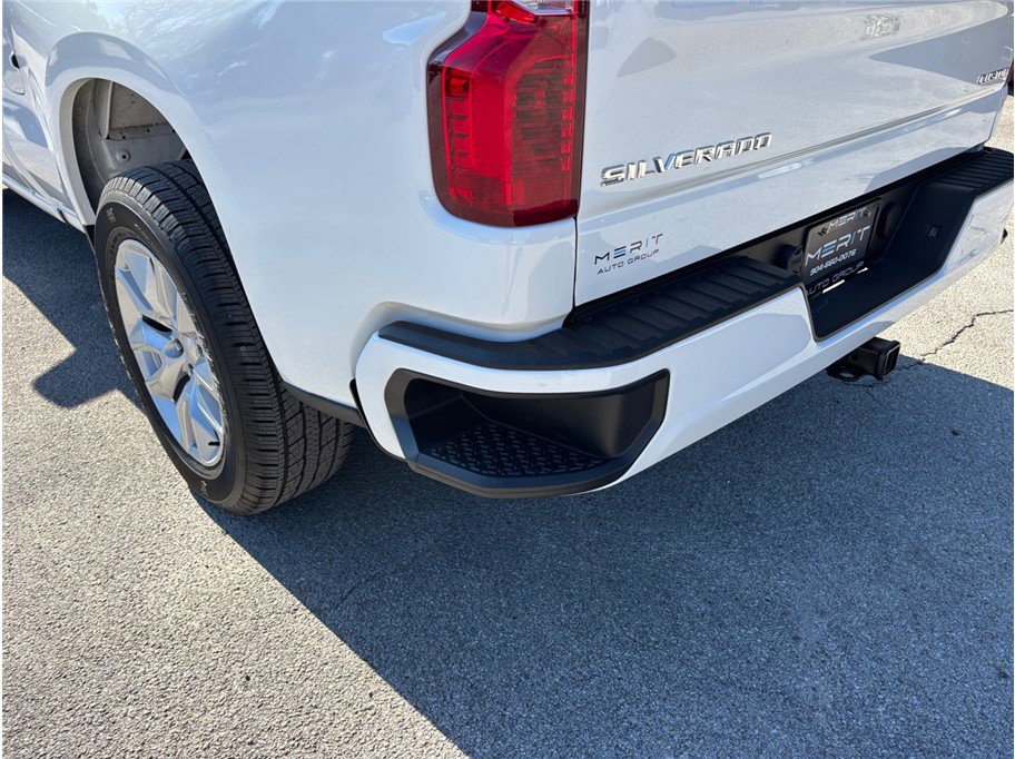 Used 2022 Chevrolet Silverado 1500 Custom image 15