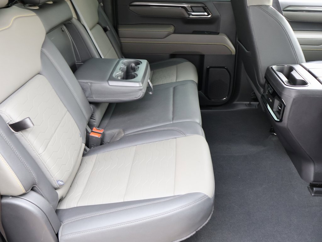 Used 2024 Chevrolet Silverado 1500 ZR2 w/ Technology Package image 17