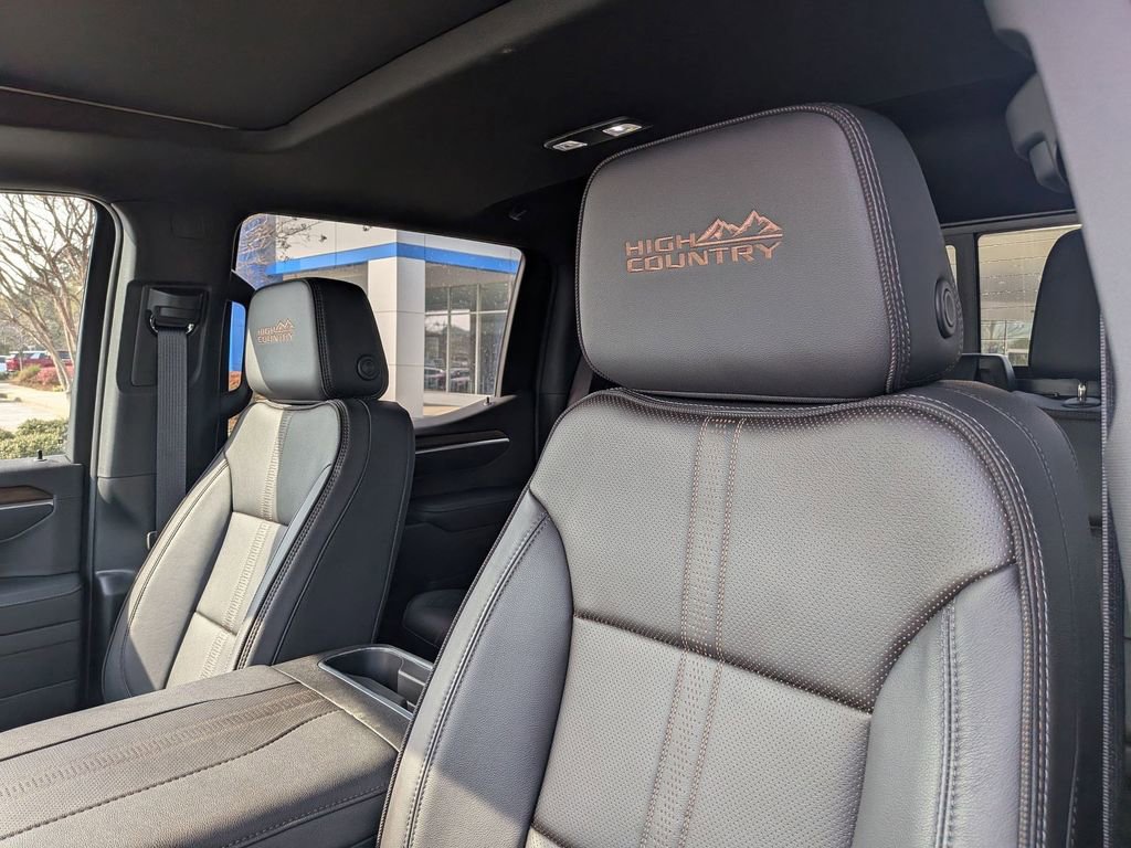 Used 2025 Chevrolet Silverado 1500 High Country w/ Z71 Off-Road Package image 15