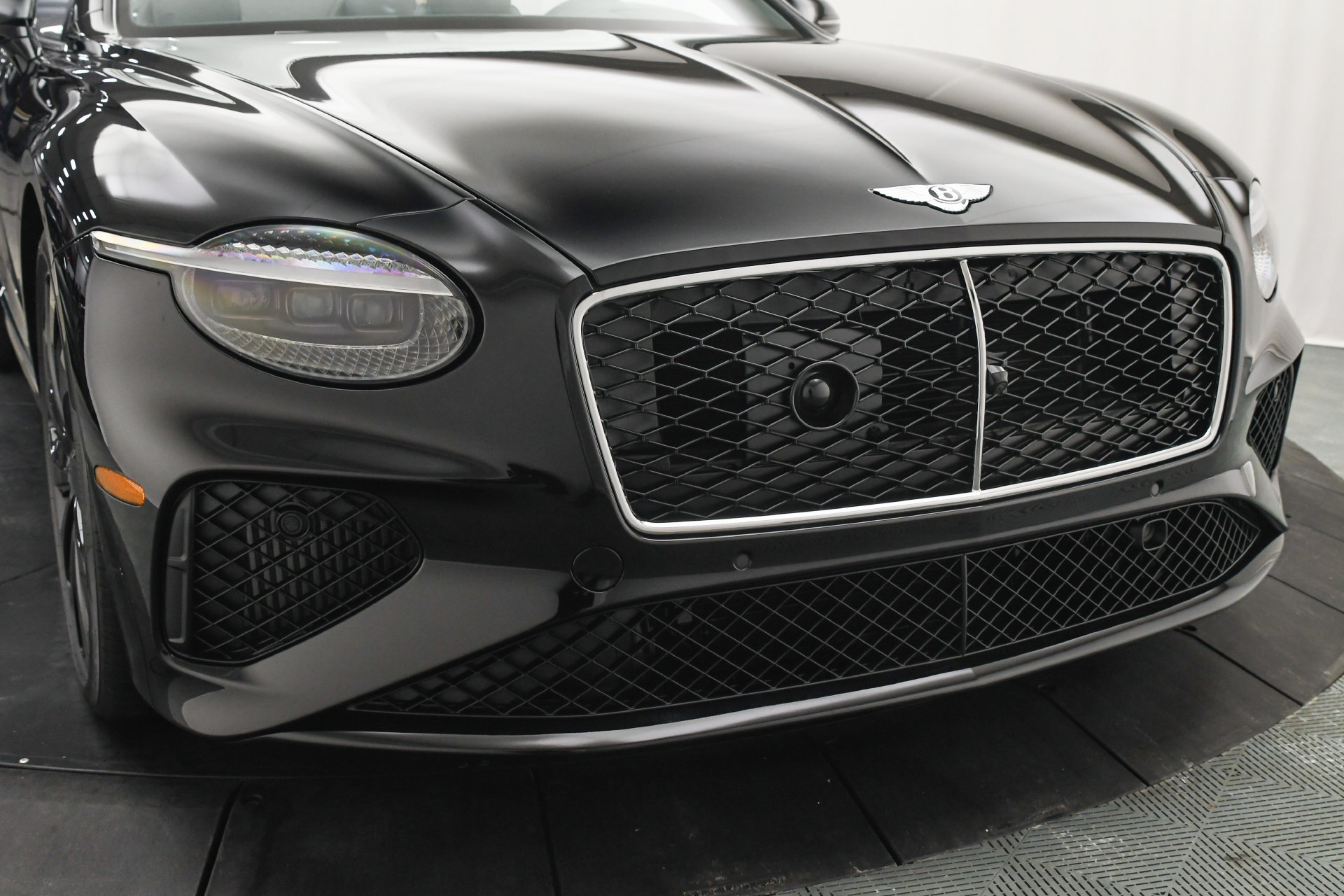 New 2026 Bentley Continental GT AWD/4WD image 26
