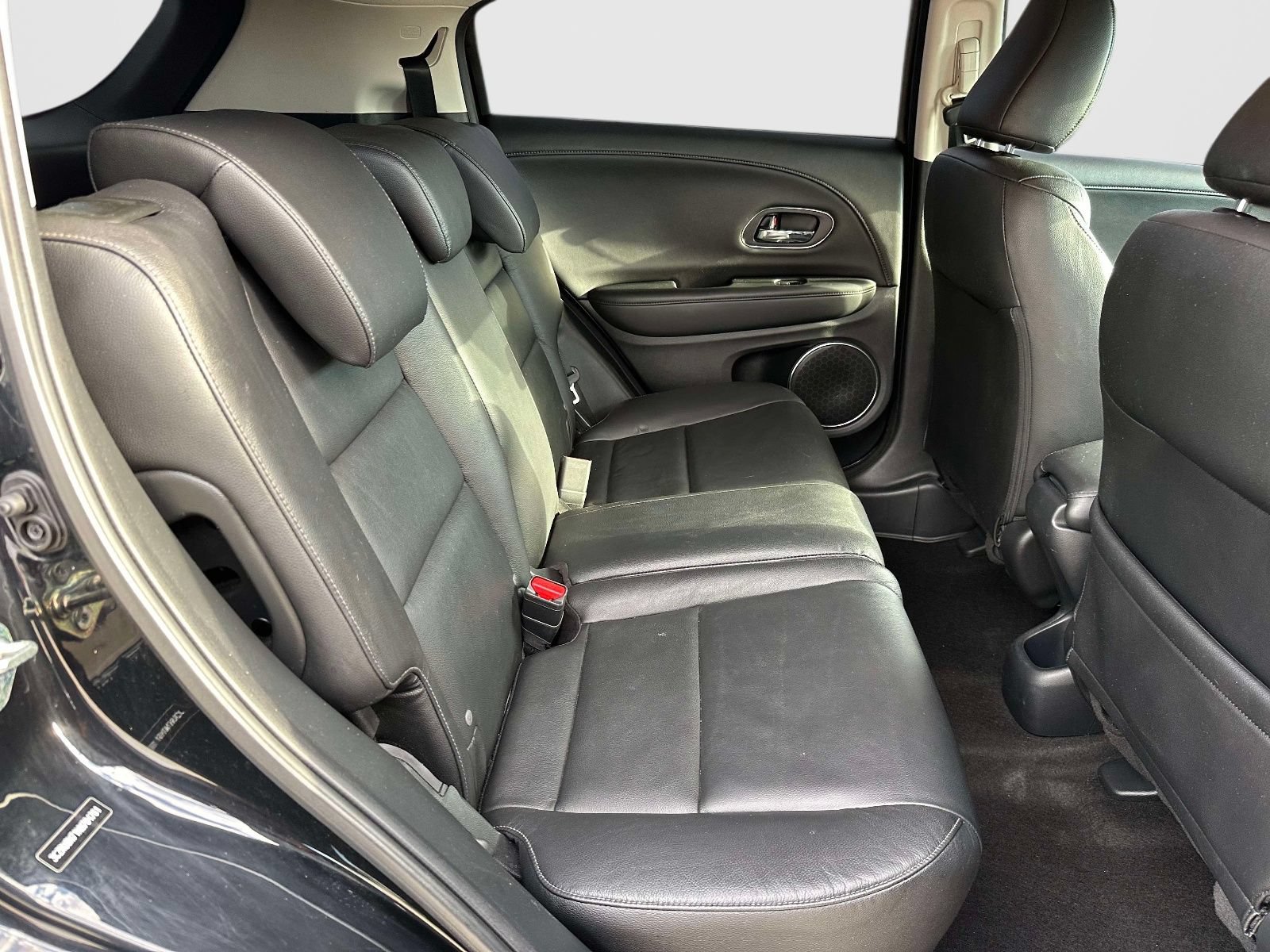 Used 2017 Honda HR-V EX-L image 11