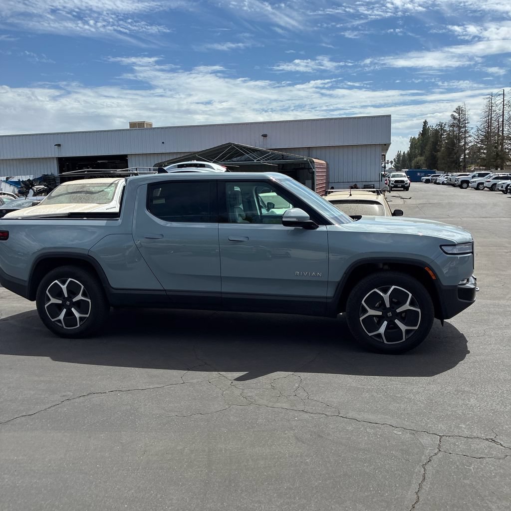 Used 2024 Rivian R1T Adventure Dual AWD/4WD image 7