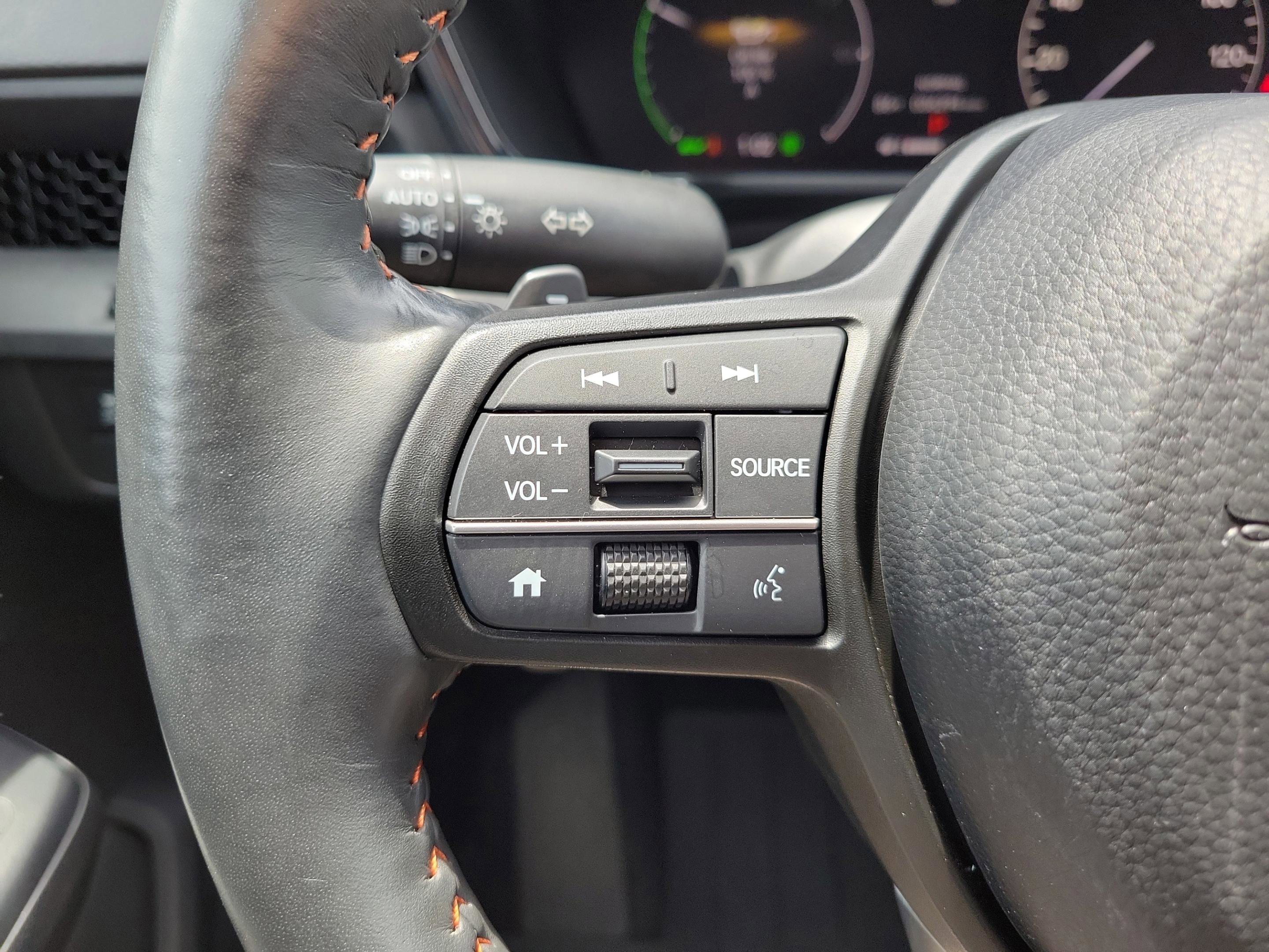 Used 2023 Honda CR-V Sport image 32