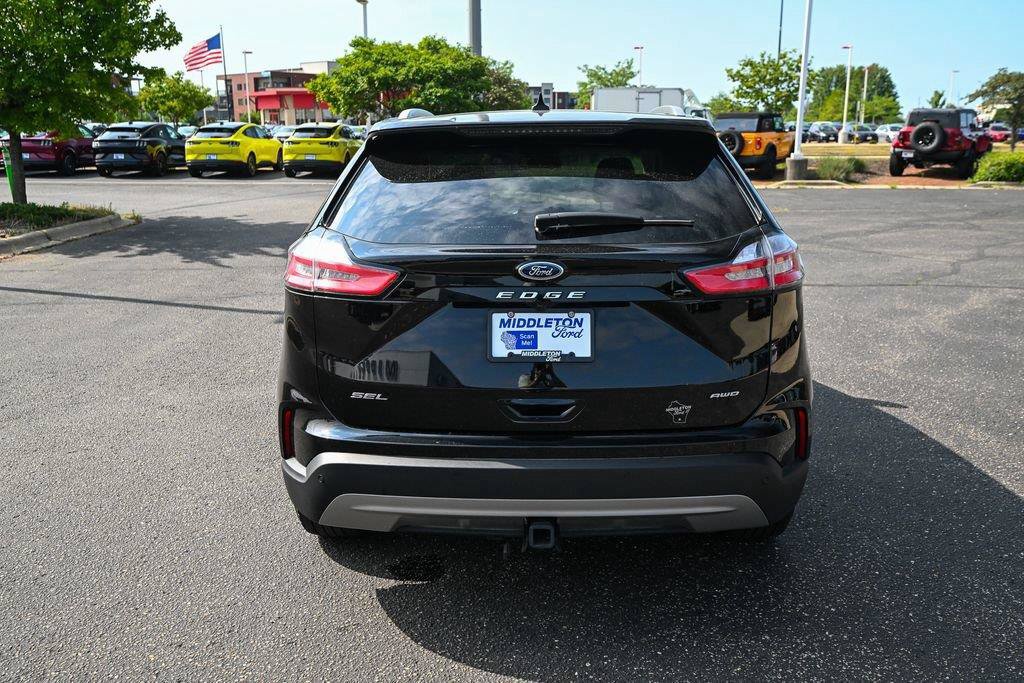 Certified 2024 Ford Edge SEL w/ Convenience Package AWD/4WD image 6