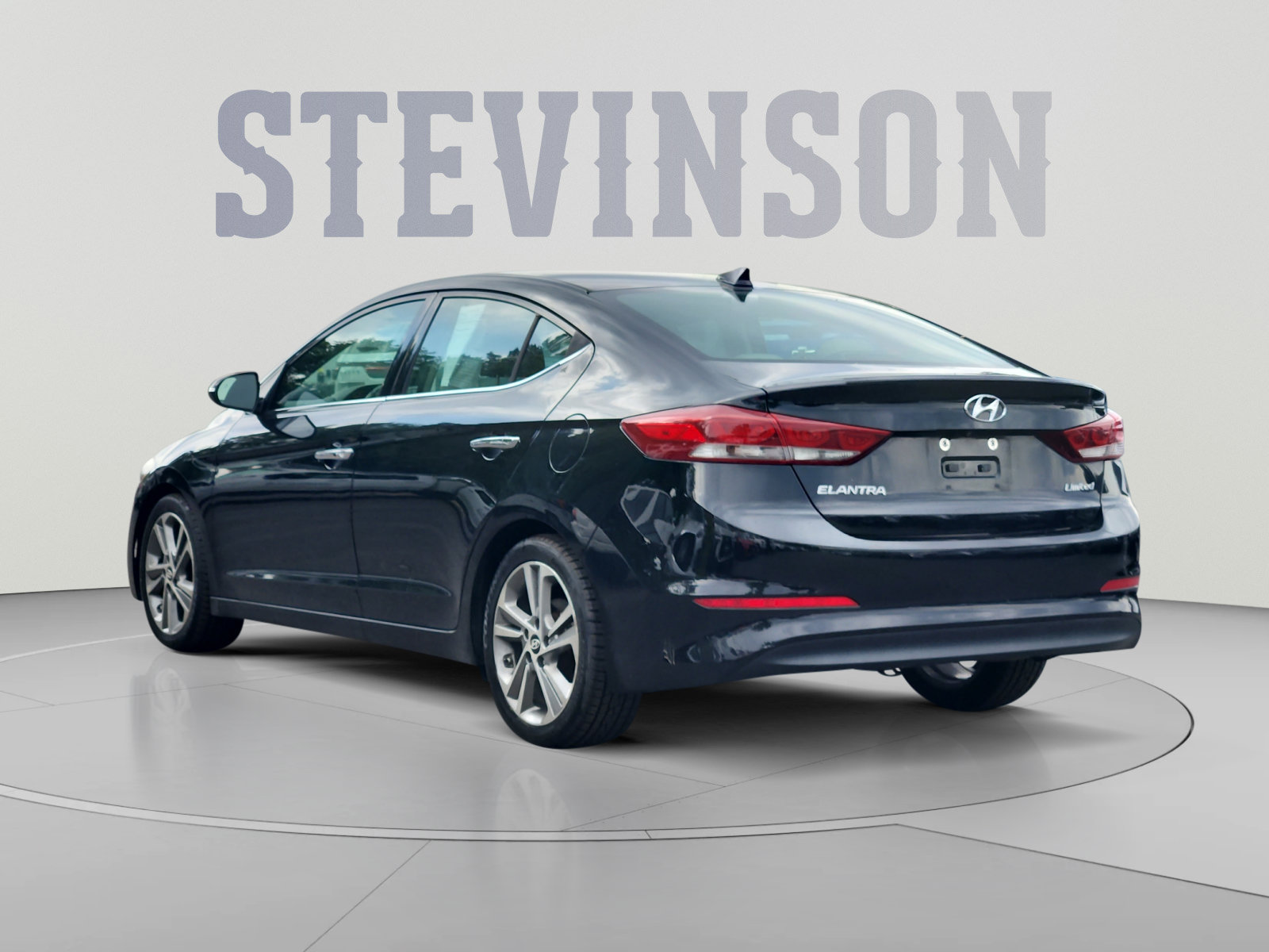 Used 2017 Hyundai Elantra Sedan FWD image 3