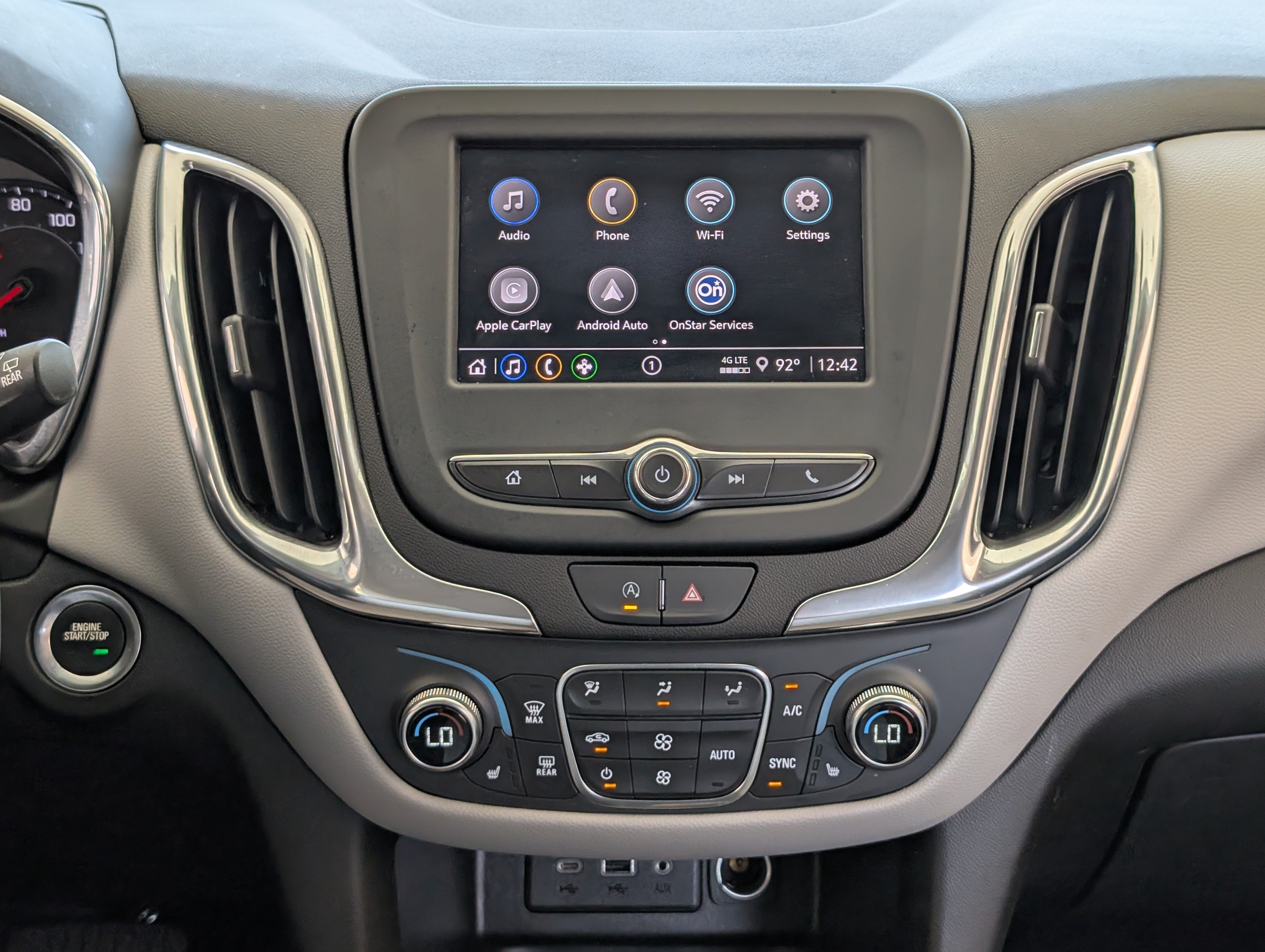 Used 2023 Chevrolet Equinox LT w/ Driver Convenience Package FWD image 26