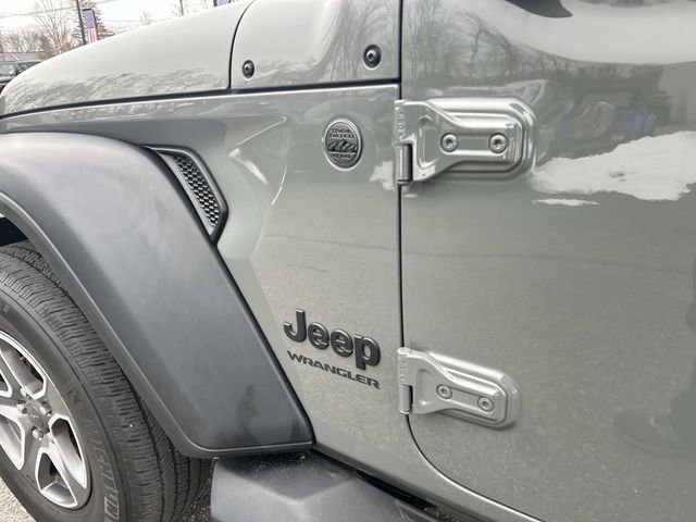Used 2022 Jeep Wrangler Sport S image 11
