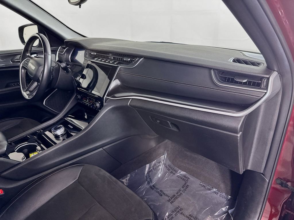 Certified 2022 Jeep Grand Cherokee L Laredo image 42