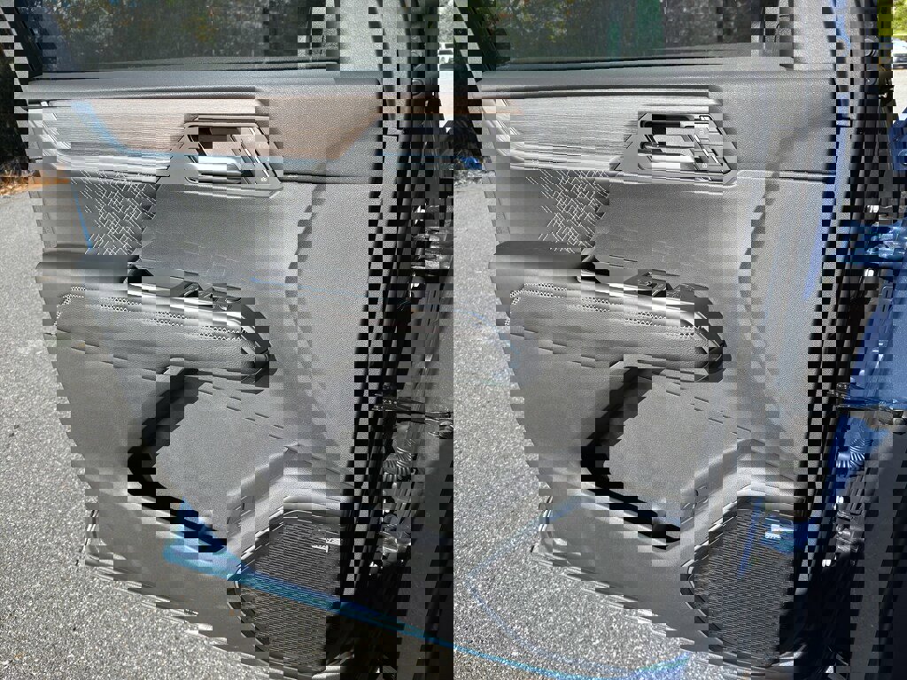 New 2026 GMC Acadia Denali w/ Super Cruise Package image 10