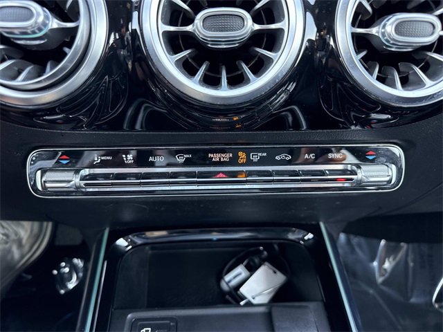 Used 2021 Mercedes-Benz GLA 250 4MATIC image 21