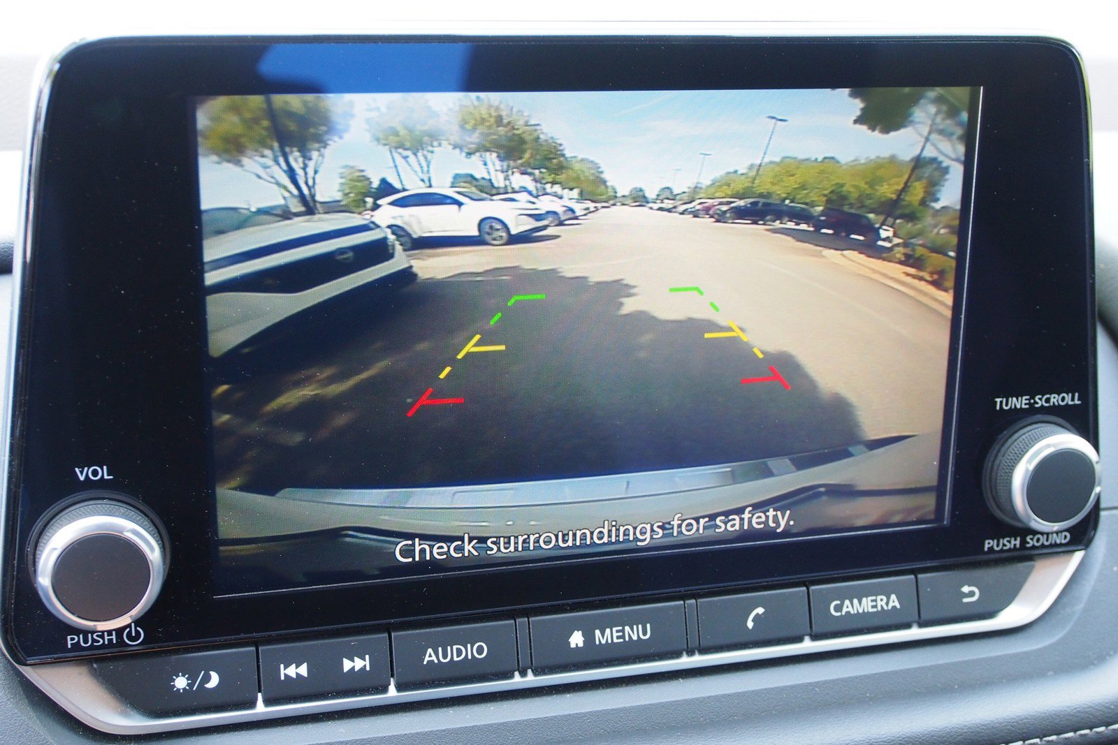 Used 2023 Nissan Rogue SV FWD image 28