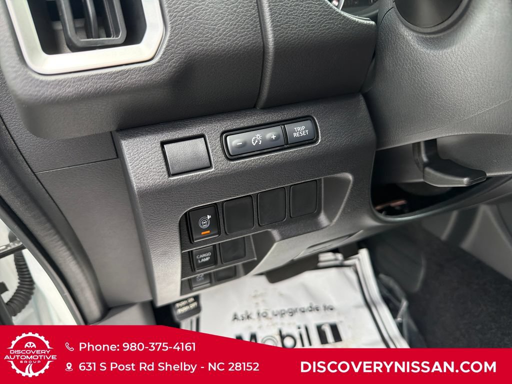 Certified 2025 Nissan Frontier SV RWD image 14