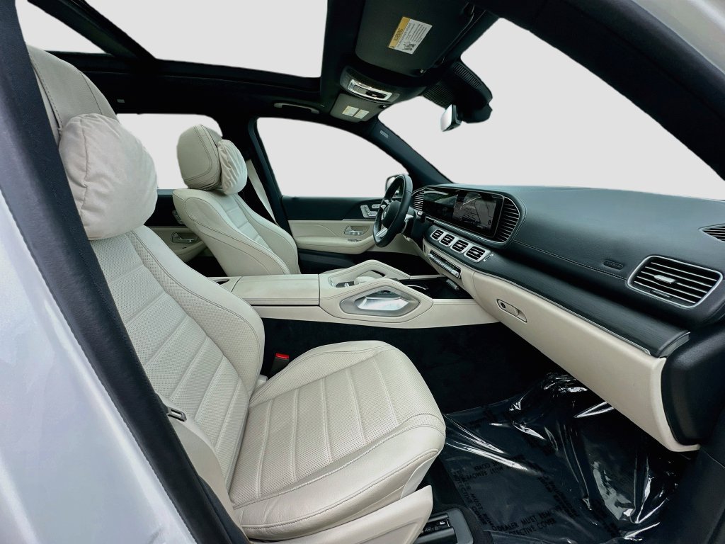 Certified 2026 Mercedes-Benz GLS 580 4MATIC image 31