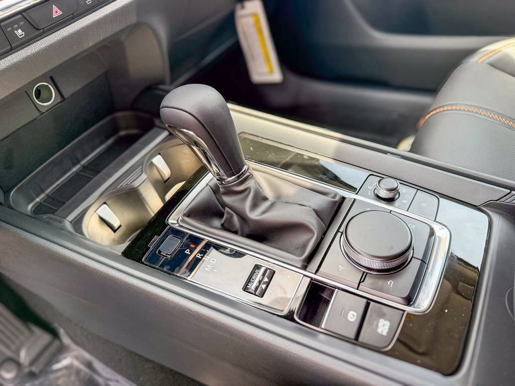 New 2025 MAZDA CX-50 AWD 2.5 S w/ Weather Package image 32