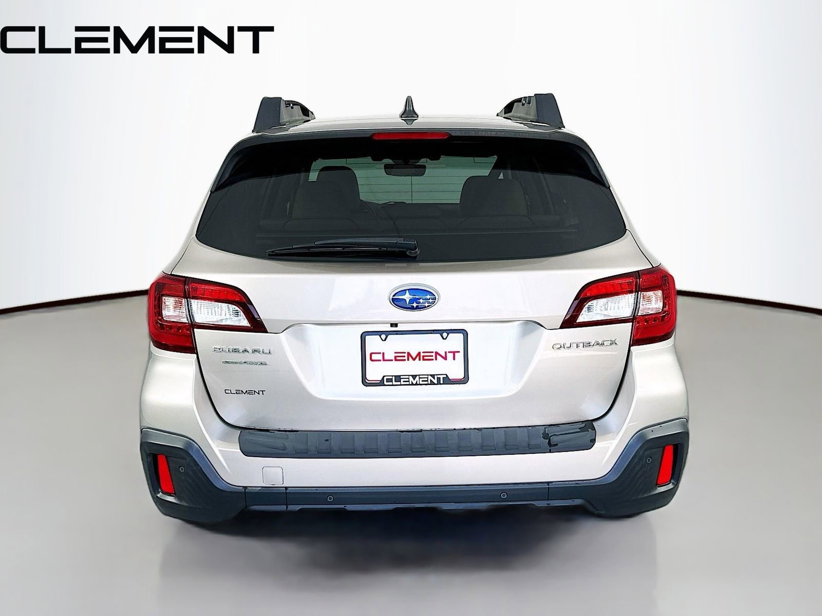Used 2019 Subaru Outback 2.5i Limited AWD/4WD image 8
