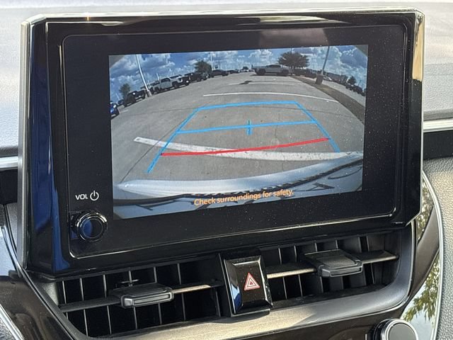 Used 2025 Toyota Corolla LE FWD image 16