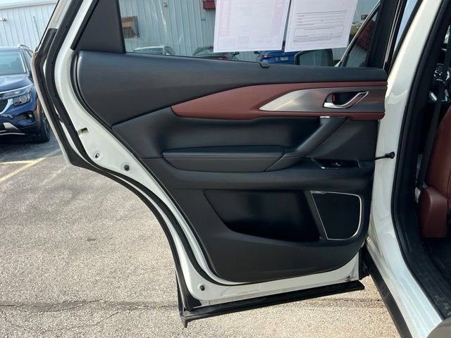 Used 2016 MAZDA CX-9 Signature AWD/4WD image 37