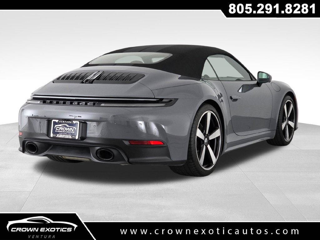 Used 2025 Porsche 911 Carrera w/ Premium Package RWD image 14