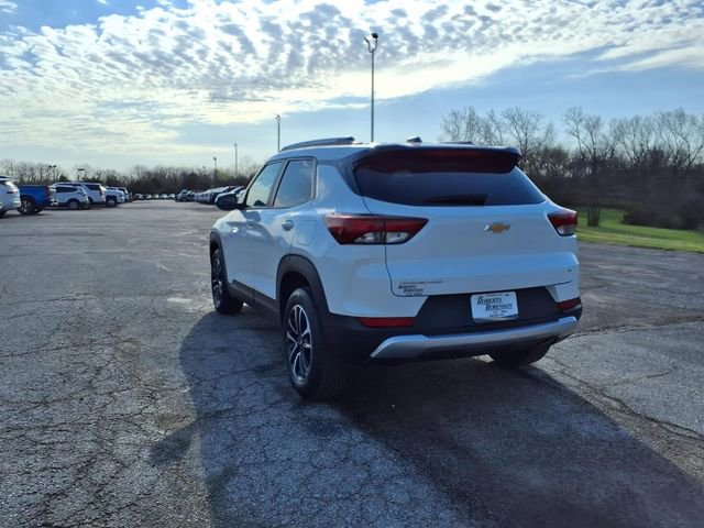 Used 2025 Chevrolet TrailBlazer LT FWD image 23