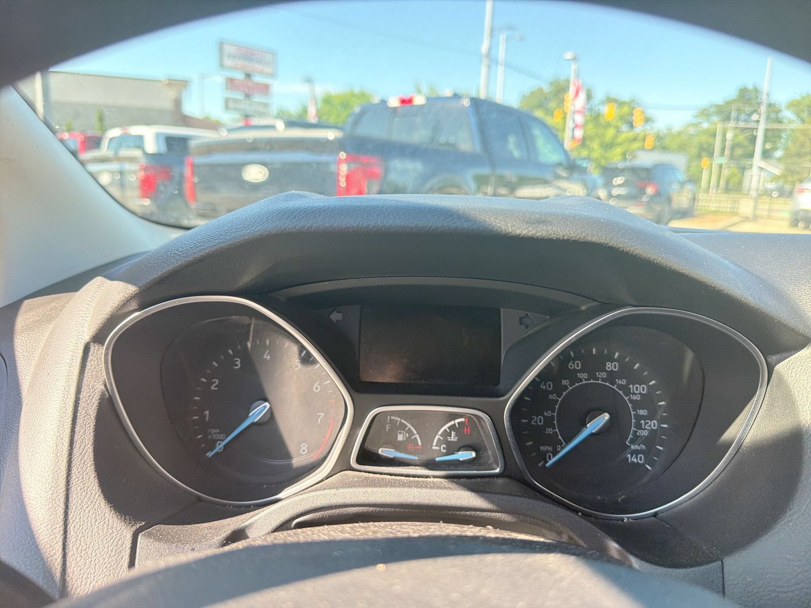 Used 2018 Ford Focus SE FWD image 35
