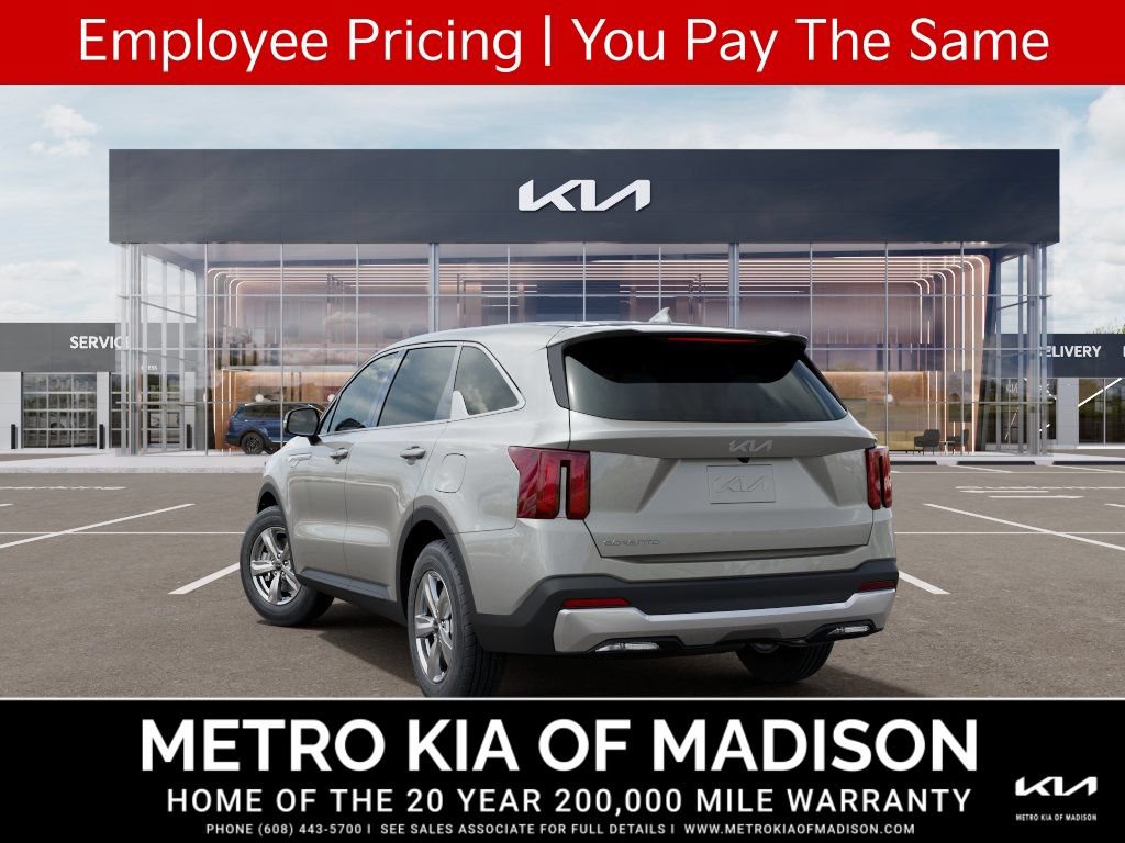 New 2026 Kia Sorento LX FWD image 4