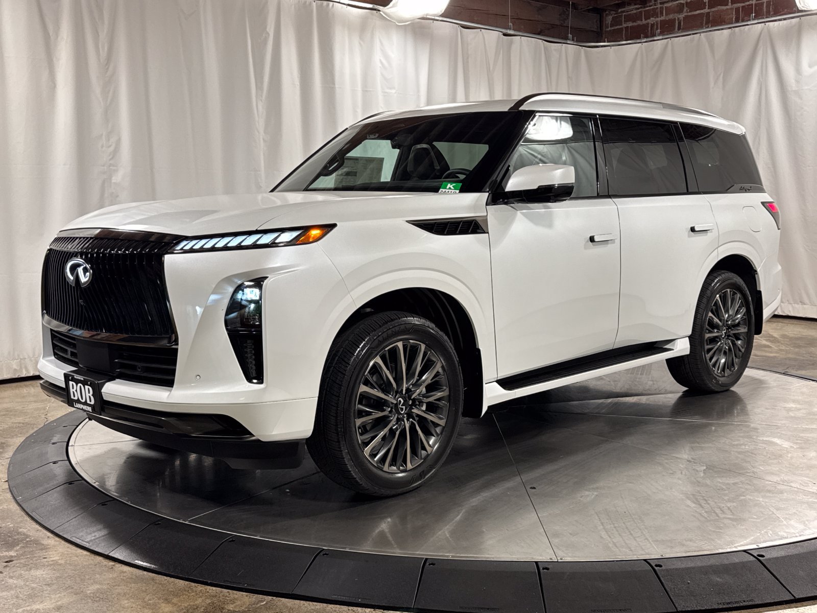 New 2027 INFINITI QX80 Autograph w/ Premium Cargo Package