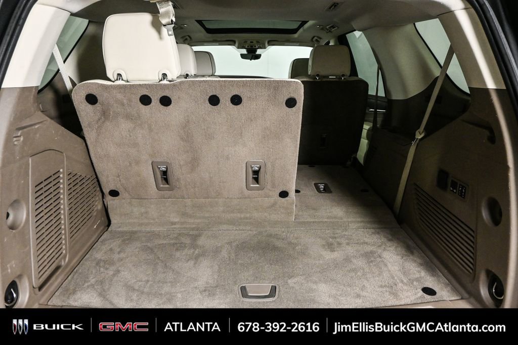 Used 2021 GMC Yukon Denali w/ Denali Premium Package image 35