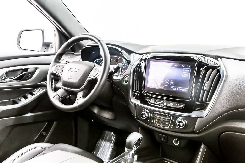 Used 2023 Chevrolet Traverse LT w/ LPO, Floor Liner Package AWD/4WD image 19