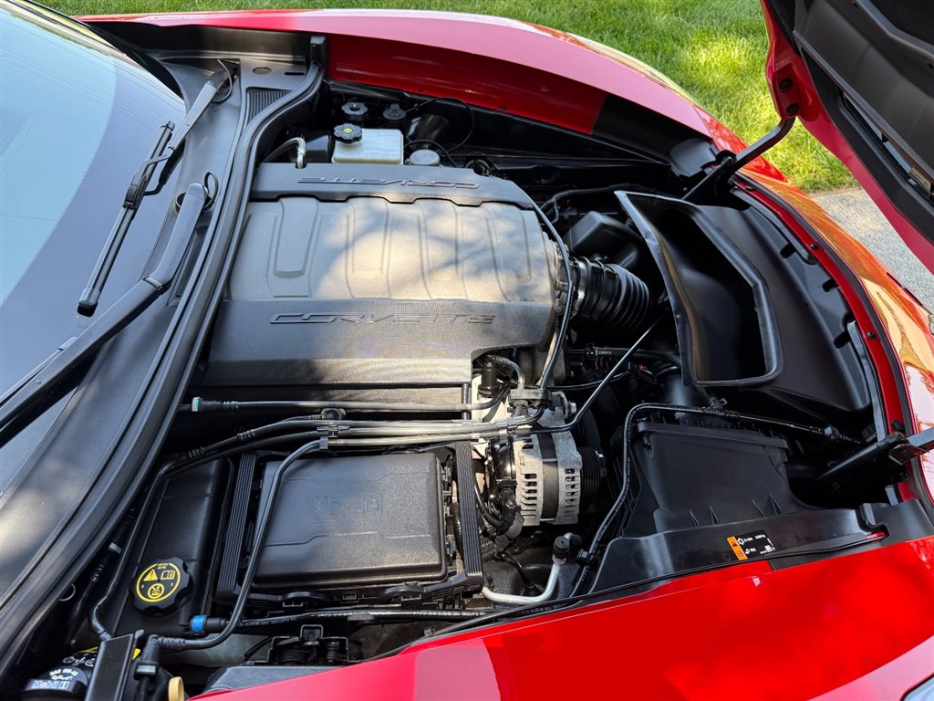 Used 2019 Chevrolet Corvette Grand Sport w/ Carbon Flash Badge Package RWD image 57