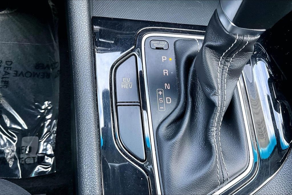 Used 2020 Kia Niro LXS image 15