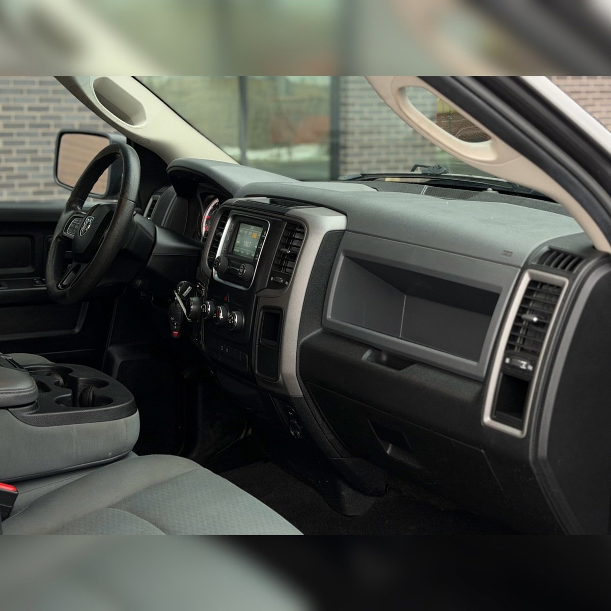 Used 2018 RAM 1500 Express w/ Express Value Package image 9