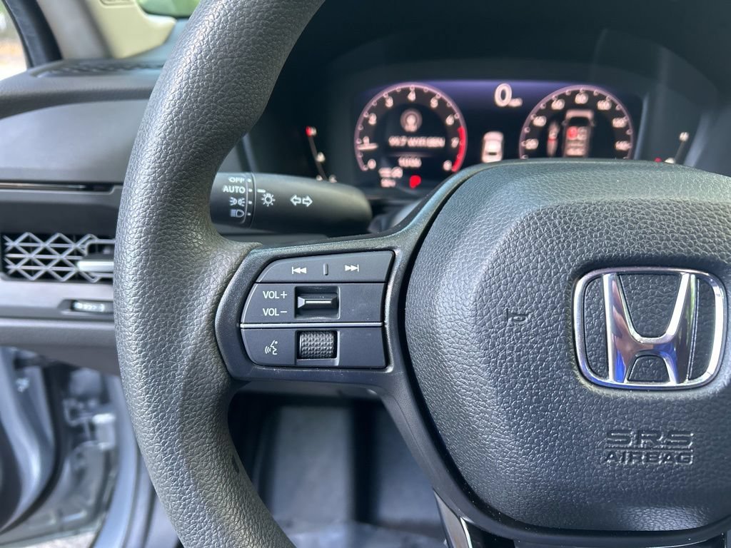 Used 2023 Honda Accord EX image 22