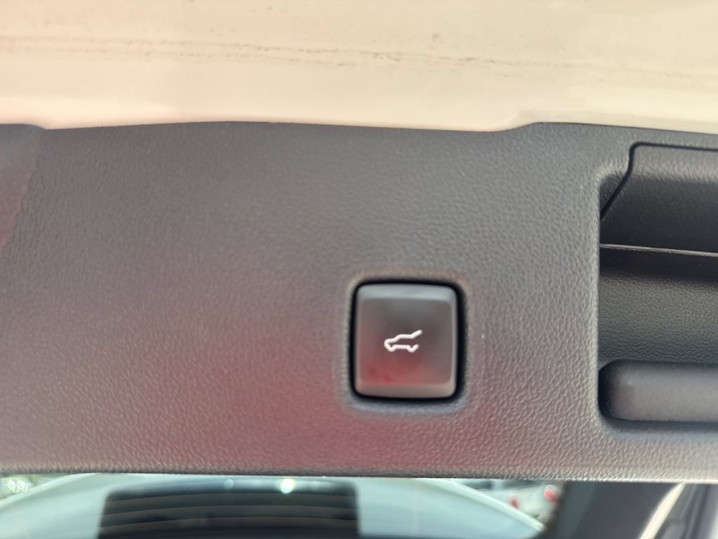 Used 2024 Ford Escape ST-Line w/ Tech Pack #1 AWD/4WD image 22