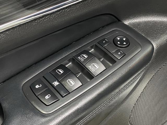 Used 2020 Jeep Grand Cherokee Limited image 32