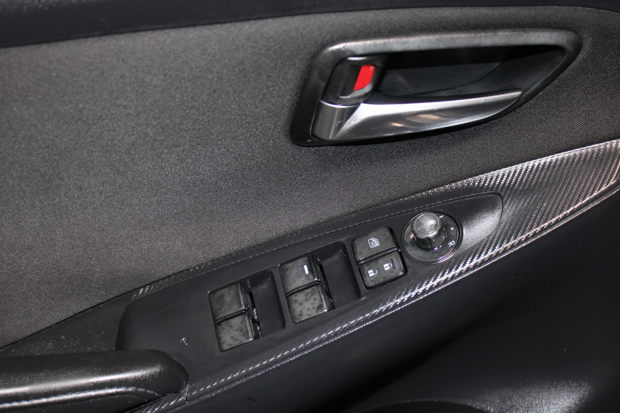 Used 2016 Scion iA FWD image 9
