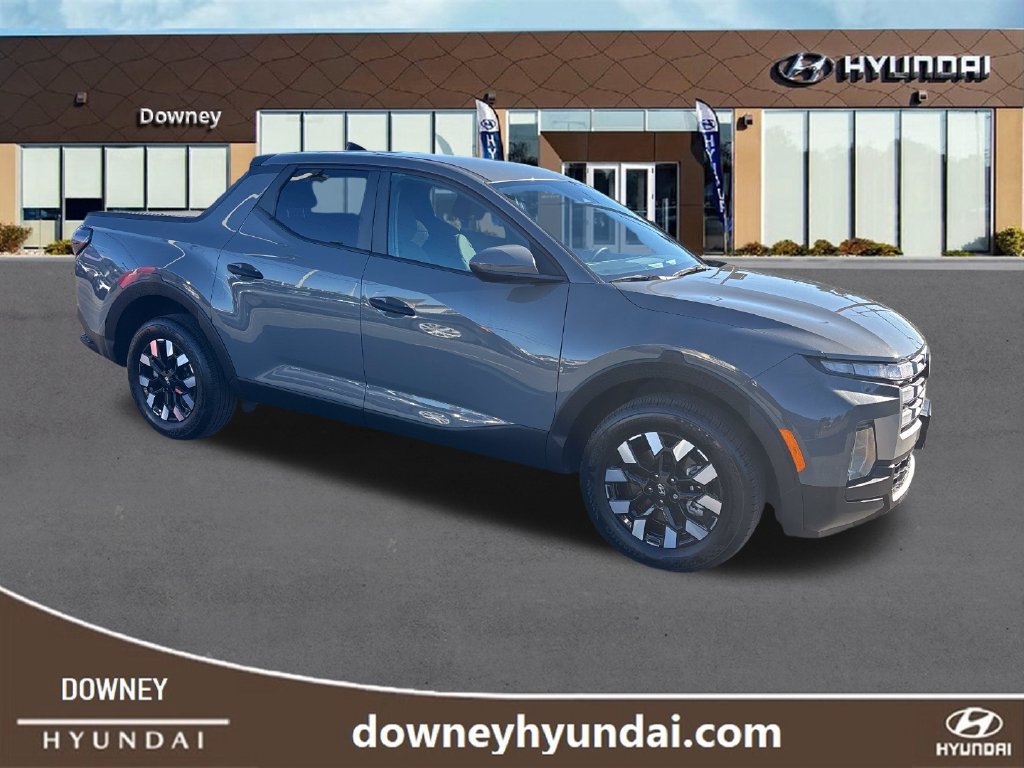 Used 2025 Hyundai Santa Cruz SE AWD/4WD image 7