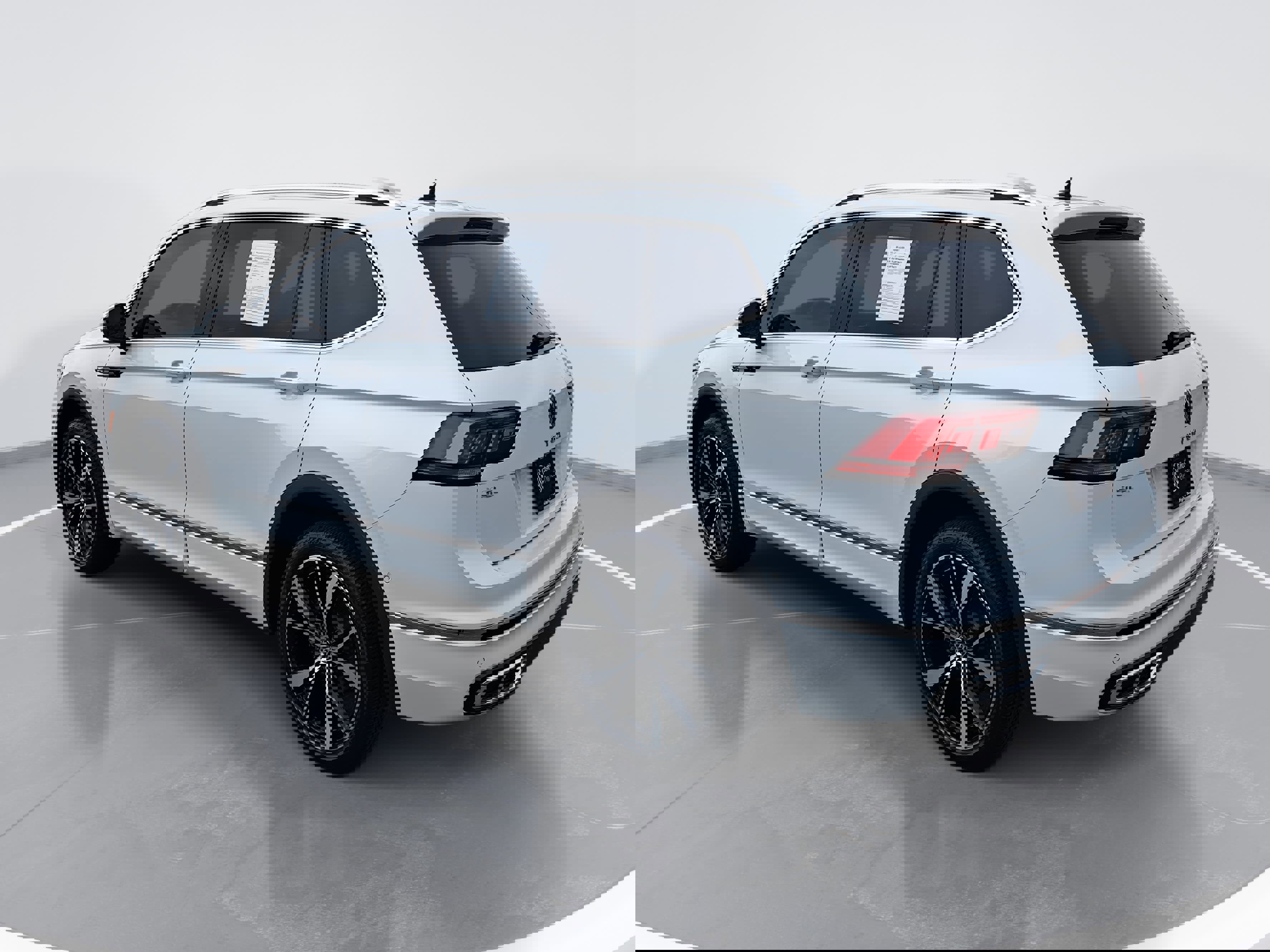 Certified 2024 Volkswagen Tiguan SEL R-Line image 5