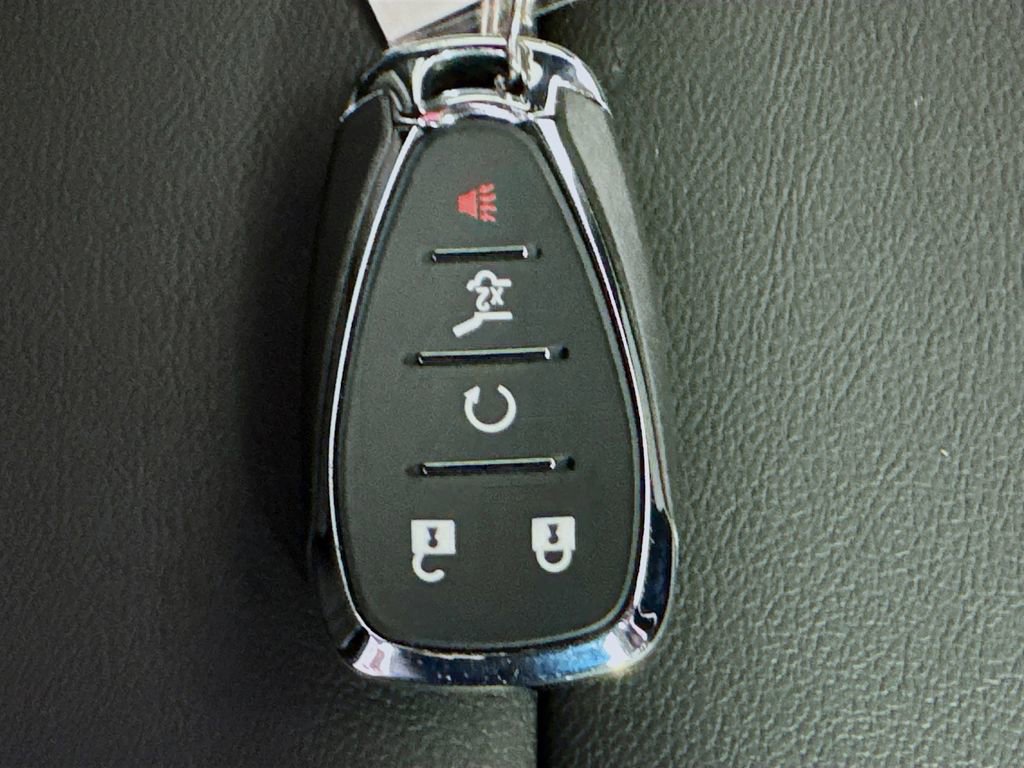 Used 2023 Chevrolet TrailBlazer ACTIV w/ Sun and Liftgate Package image 37