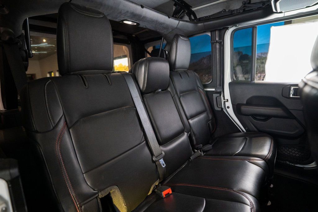 Used 2020 Jeep Wrangler Unlimited Rubicon image 32