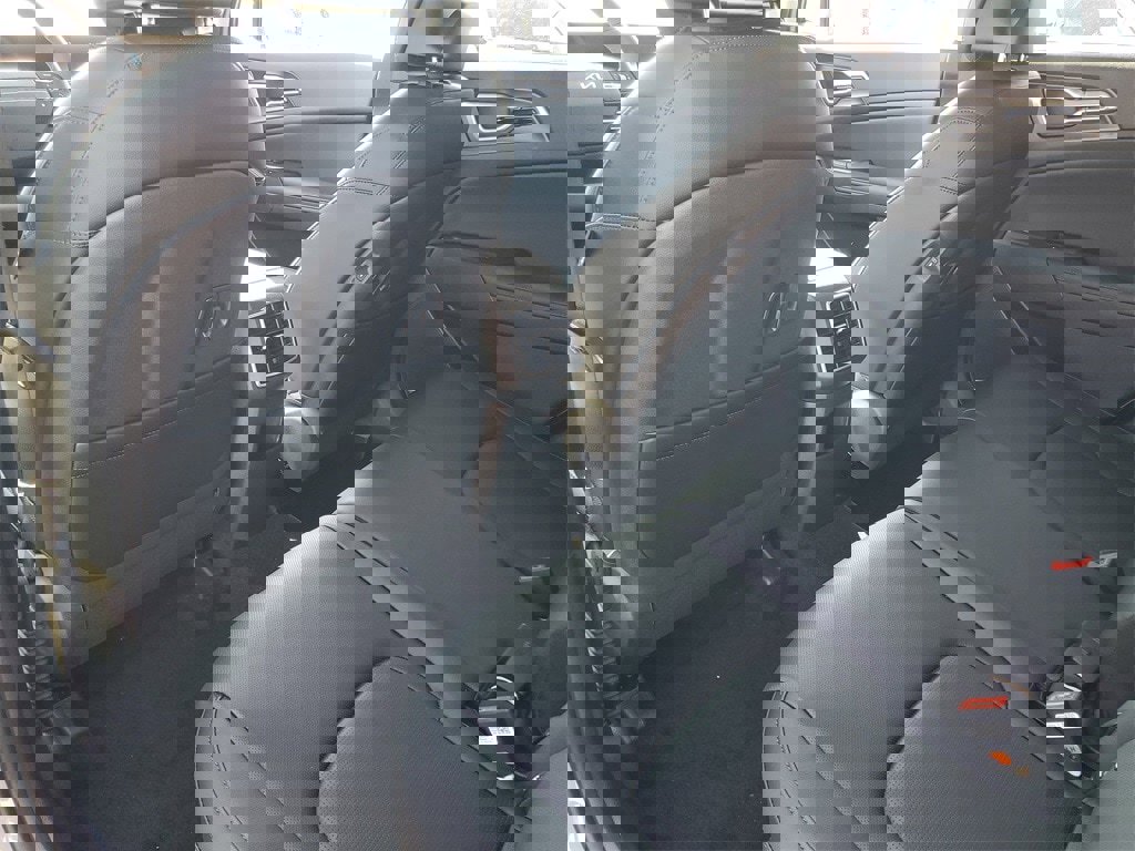 New 2026 Kia Sportage EX w/ EX Panorama Roof Package image 22