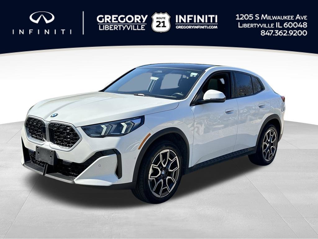 Used 2026 BMW X2 xDrive28i AWD/4WD image 1