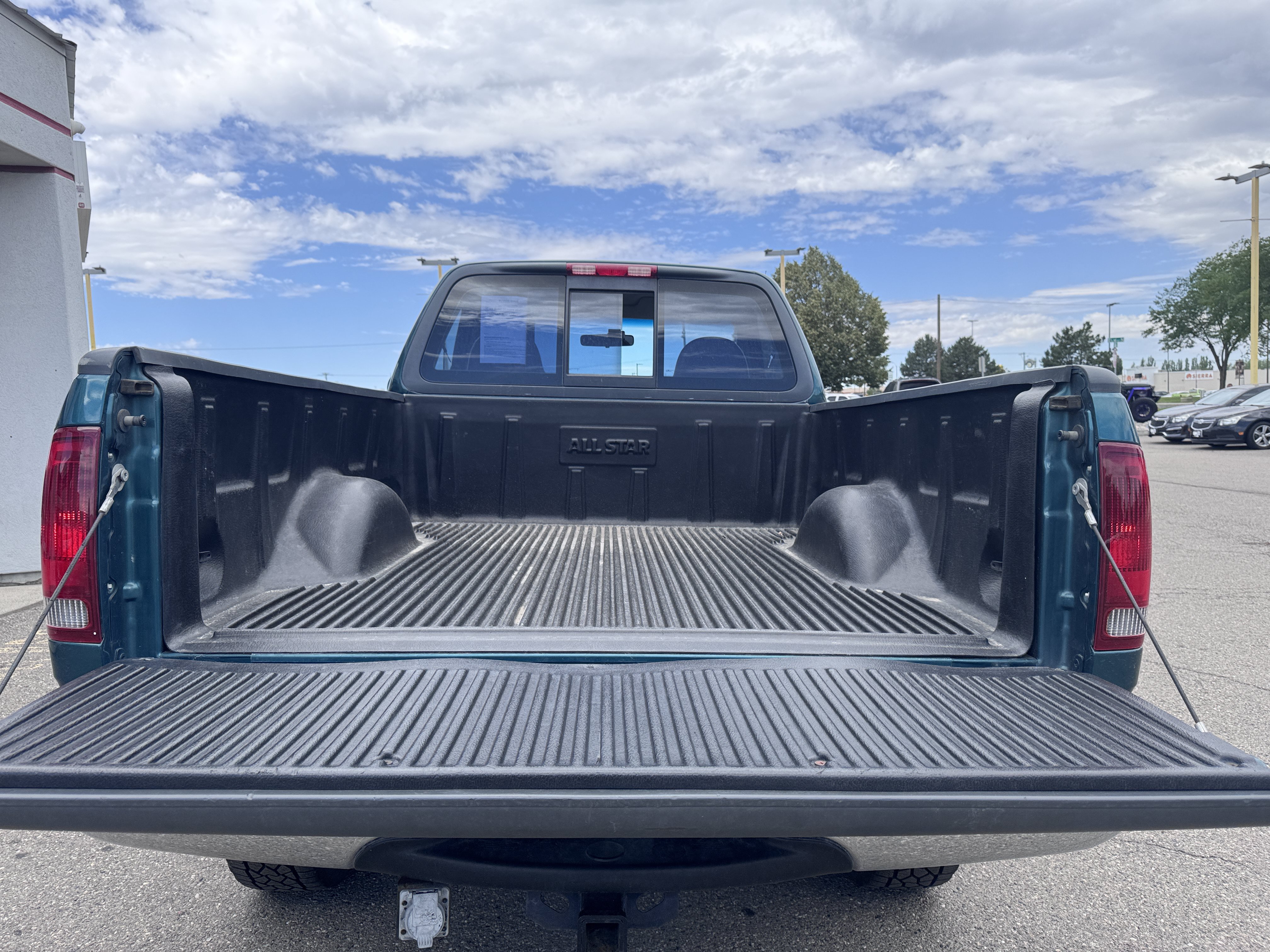 Used 1997 Ford F150 4x4 Regular Cab image 34