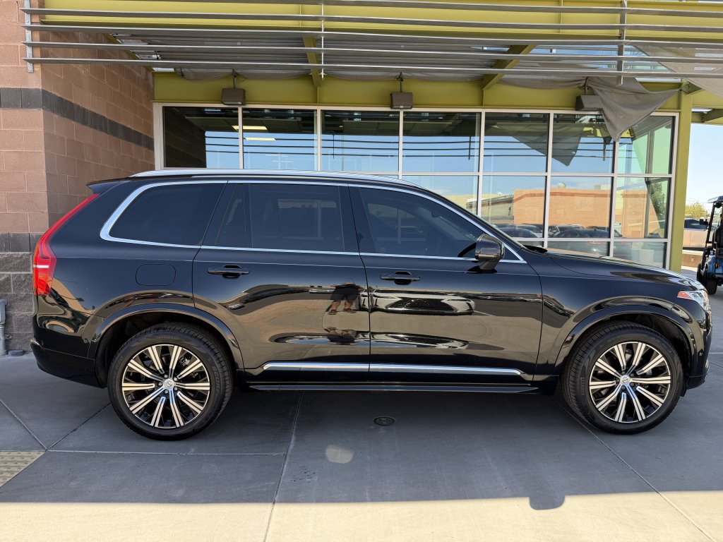 Used 2023 Volvo XC90 B6 Plus w/ Protection Package Premier AWD/4WD image 9