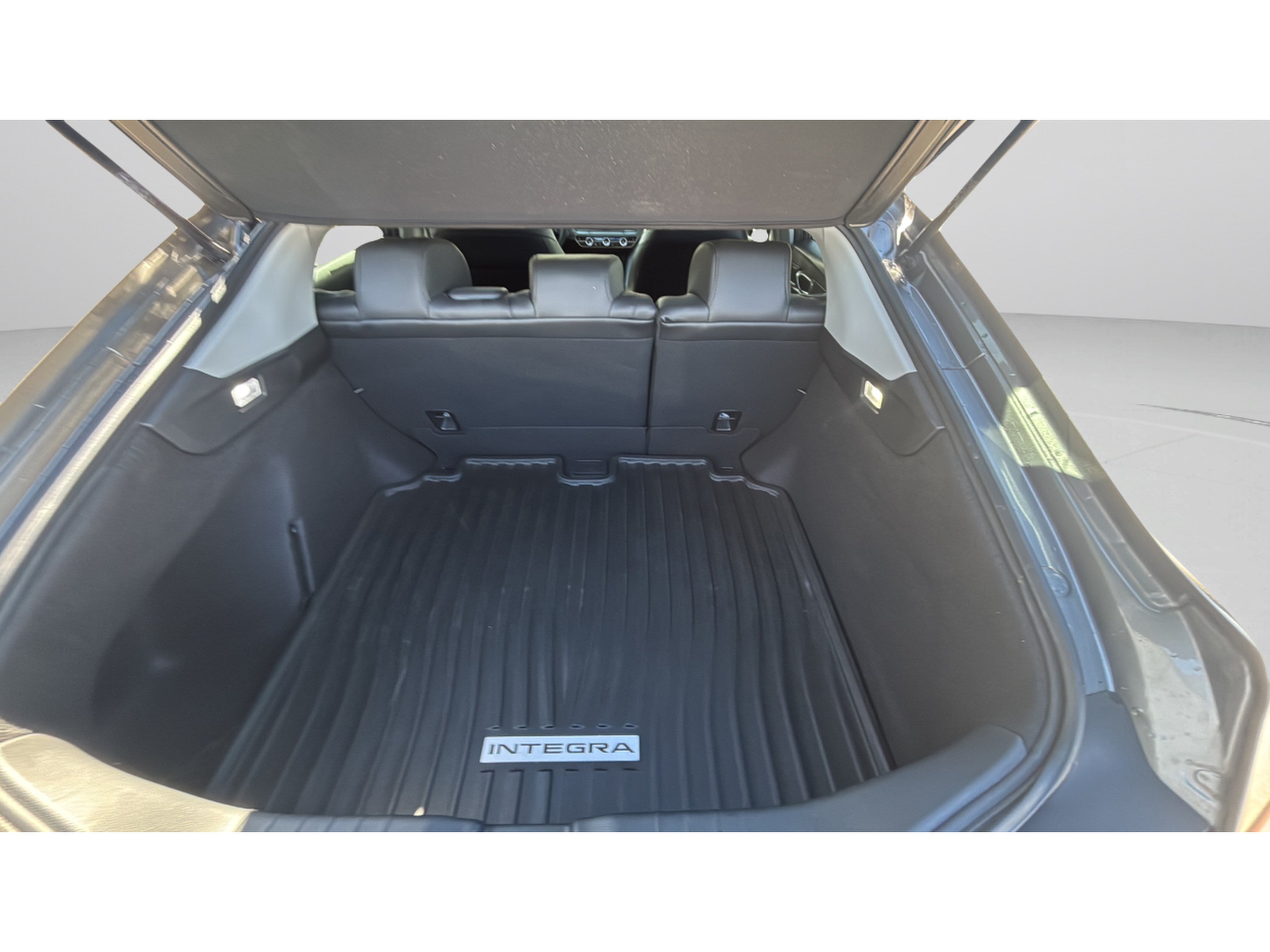Used 2024 Acura Integra FWD image 25