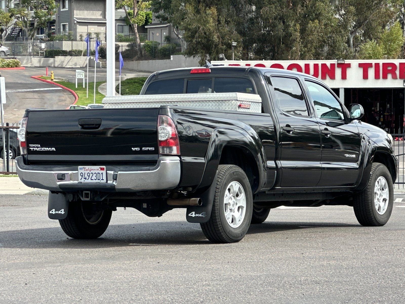 Used 2012 Toyota Tacoma w/ SR5 Pkg image 5